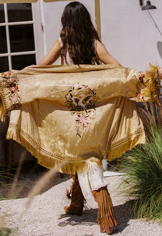 swan-lake-embroidered-robe