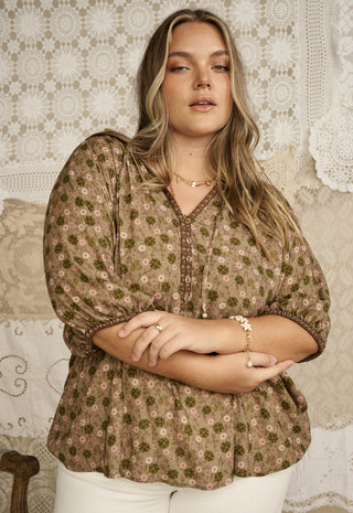 swan-lake-short-sleeve-blouse